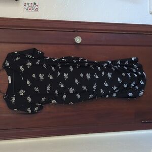 Small Show Maternity Black with Daisy Print Short Sleeve Cinch Middle Dress XL